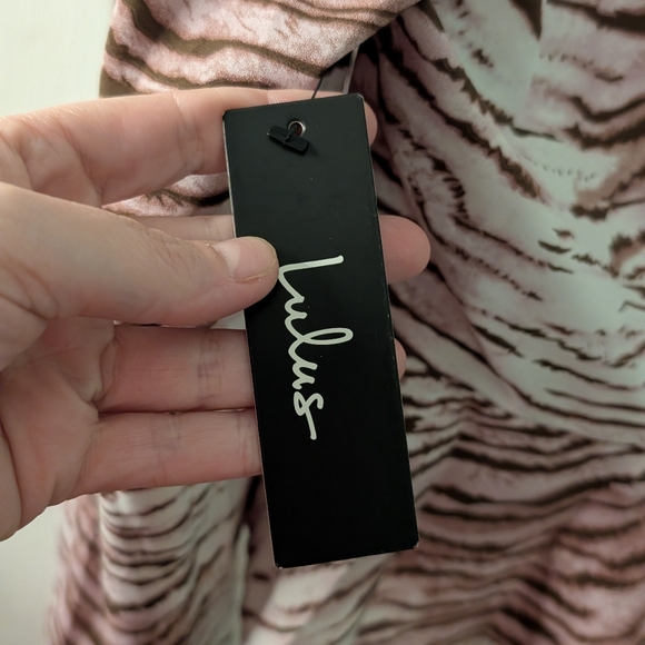 Lulu's peplum m super cute - Picture 8 of 10